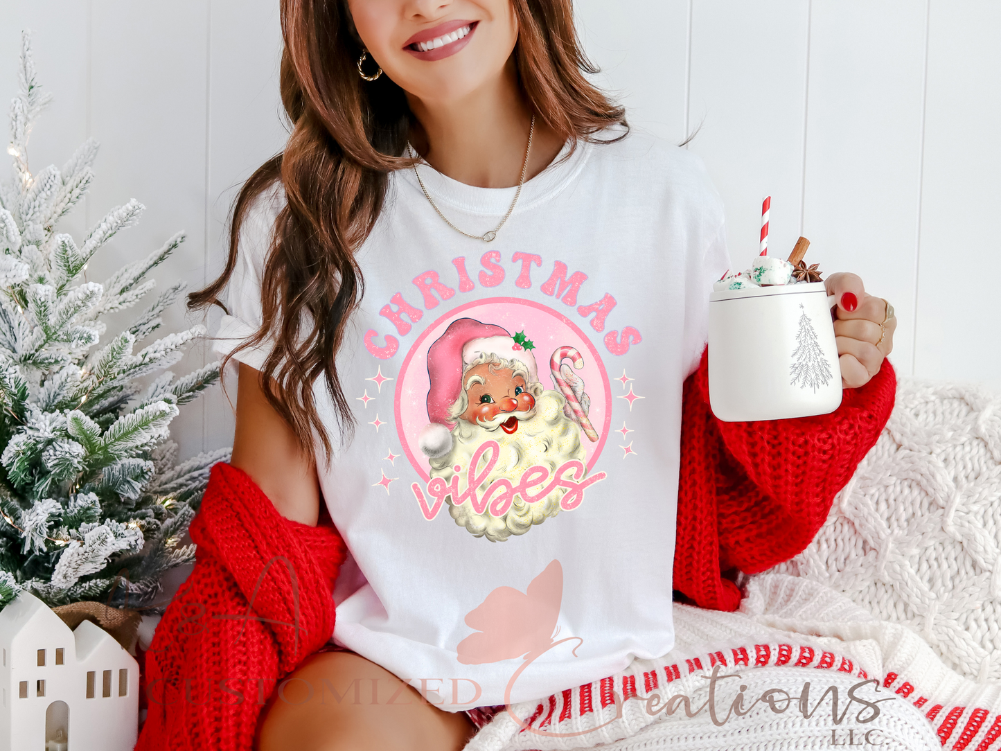 Christmas Vibes Tee