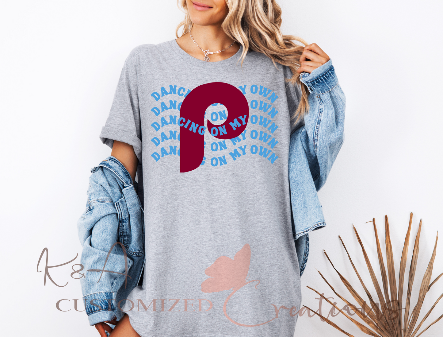 Dancing On My Own Wave Tee