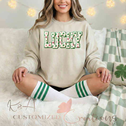 Faux Yarn Lucky Crewneck