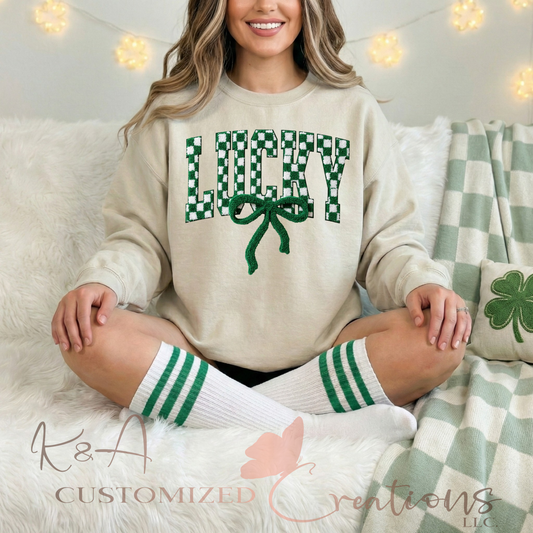 Retro Lucky Faux Yarn Crewneck